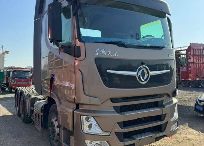 二手东风商用车 600马力 牵引车