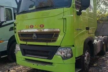 二手中国重汽 HOWO T7H重卡 540马力 6X4牵引车(国五) 双驱 中国重汽二手牵引车 黄牌图片