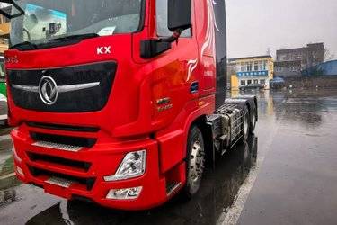 二手东风商用车 天龙旗舰KX 王者版600马力 6X4 牵引车(国六) 双驱 东风康明斯二手牵引车 黄牌