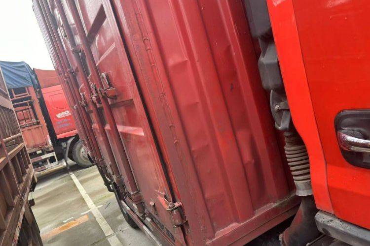 二手东风福瑞卡(全新) 129马力 载货车