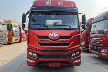 二手青岛解放 悍VH 480马力 6X4 牵引车(国六) 双驱 潍柴二手牵引车 黄牌