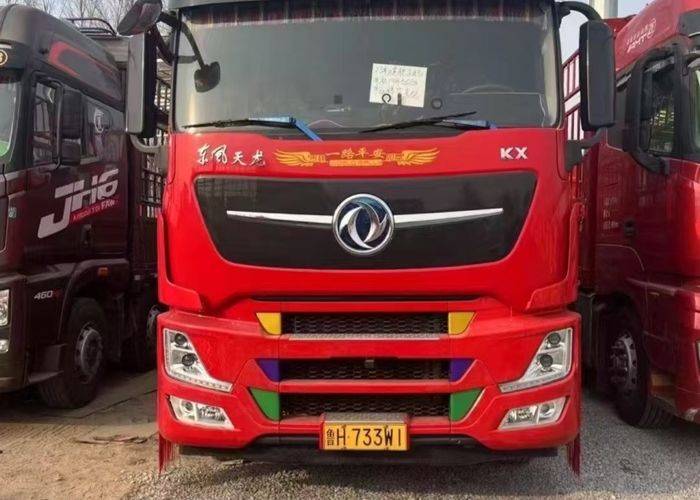 二手东风商用车 560马力 载货车