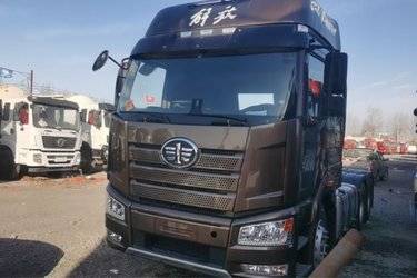 二手一汽解放 J6P 460马力 6X4牵引车(国六) 双驱 锡柴二手牵引车 黄牌