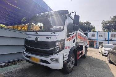 二手东风华神 DV7 460马力 6X4牵引车(国六) 双驱 玉柴二手牵引车 黄牌