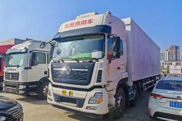 二手东风商用车 天龙VL重卡 292马力 6X2 9.6米厢式载货车(国五) 前四后四 雷诺二手载货车 黄牌