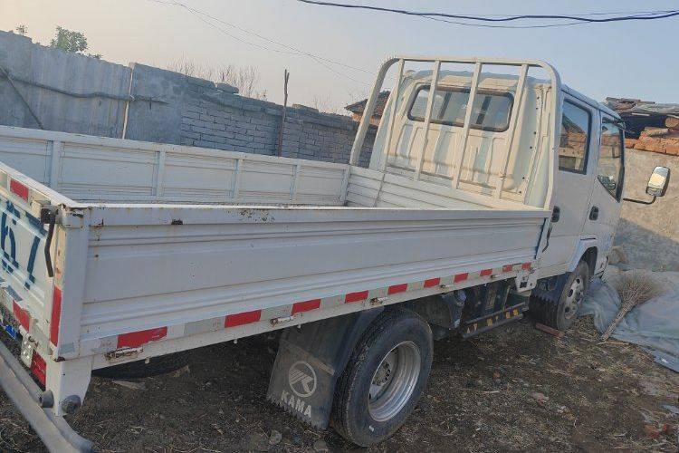 二手凯马汽车 102马力 载货车