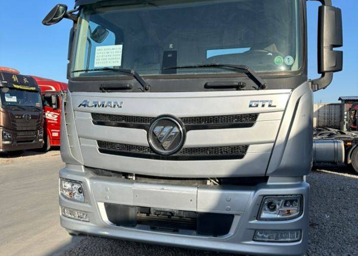 二手欧曼重卡(原福田欧曼) 490马力 牵引车