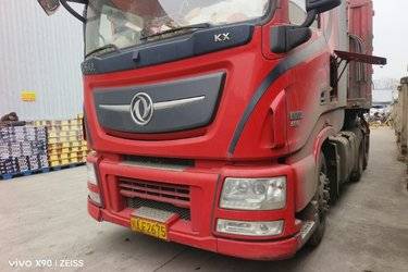 二手东风商用车 天龙旗舰KX 560马力 6X4牵引车(复合空悬)(国五) 双驱 康明斯二手牵引车 黄牌图片