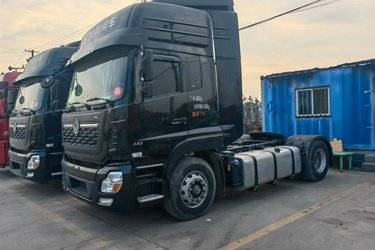 二手东风商用车 天龙VL重卡 480马力 6X4 牵引车(液缓)(国六) 双驱 东风康明斯二手牵引车 黄牌图片