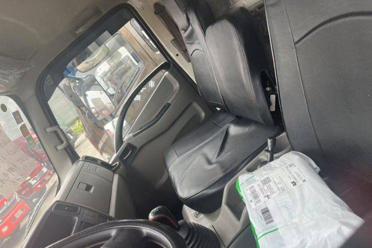 二手江铃汽车 152马力 载货车
