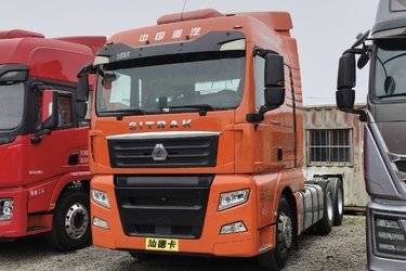 二手中国重汽 汕德卡SITRAK C7H重卡 540马力 6X4牵引车(国五) 双驱 曼二手牵引车 黄牌