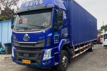 二手东风柳汽 乘龙H5重卡 245马力 4X2 9.7米厢式载货车(国六) 单桥 玉柴二手载货车 黄牌图片