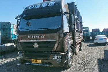 中国重汽HOWO G5X中卡 220马力 6.75米排半仓栅式载货车(国六) 单桥 潍柴二手载货车 黄牌