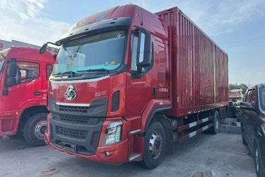 二手东风柳汽 乘龙H5中卡 240马力 4X2 6.8米厢式载货车(国五) 单桥 玉柴二手载货车 黄牌