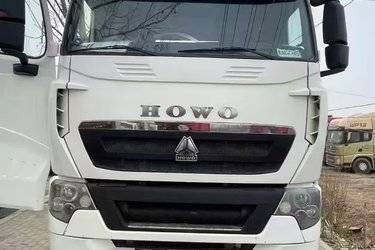 二手中国重汽 HOWO T7H重卡 480马力 6X4 AMT自动挡牵引车(液缓)(国五) 双驱 曼二手牵引车 黄牌