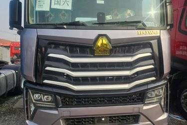 二手中国重汽 HOWO Max重卡 480马力 6X4牵引车(国六) 双驱 曼二手牵引车 黄牌