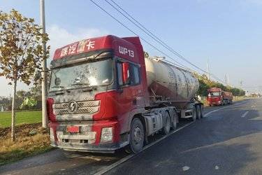 二手粉粒物料运输车 陕汽重卡 德龙X3000 500 9.6图片