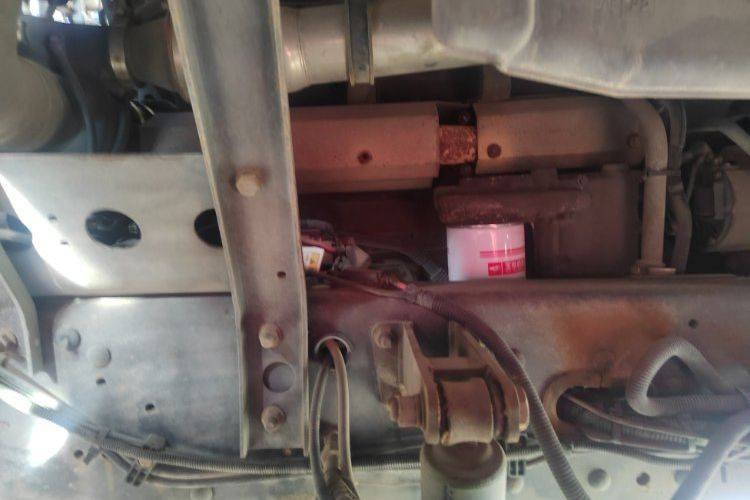 二手欧曼重卡(原福田欧曼) 260马力 载货车