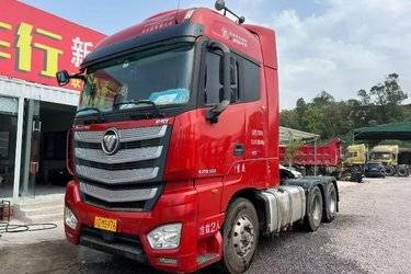 二手福田 欧曼EST 6系重卡 560马力 6X4牵引车(液缓)(国五) 双驱 康明斯二手牵引车 黄牌