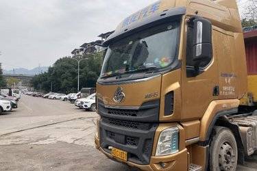 二手东风柳汽 乘龙H5重卡 460马力 6X4牵引车(国五) 双驱 东风二手牵引车 黄牌图片