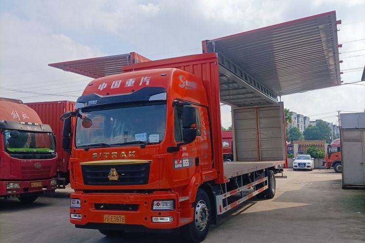 二手重汽汕德卡 290马力 载货车