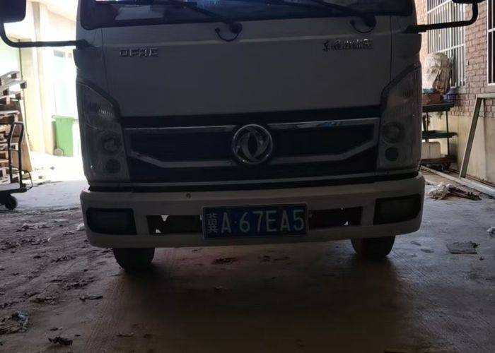 二手东风小霸王 113马力 载货车