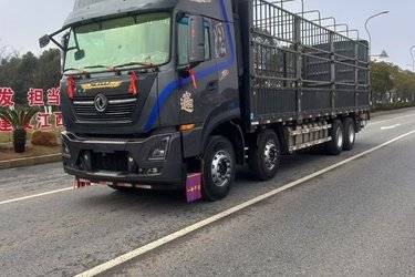 二手东风商用车 天龙KL重卡 465马力 8X4 9.4米仓栅式载货车(国五) 前四后八 雷诺二手载货车 黄牌