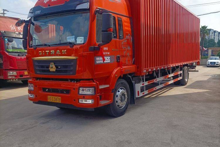 二手重汽汕德卡 290马力 载货车