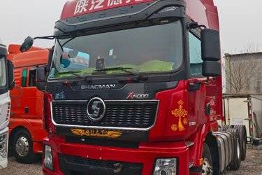 二手陕汽重卡 德龙X5000 530马力 6X4 AMT自动挡牵引车(国六) 双驱 潍柴二手牵引车 黄牌