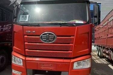 二手一汽解放 新J6P重卡 领航版 460马力 8X4 9.5米仓栅式载货车(国五) 前四后八 锡柴二手载货车 黄牌