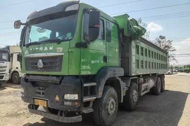 二手中国重汽 汕德卡SITRAK G7H重卡 载重版 440马力 8X4 8.4米自卸车(9.5T前桥)(国五) 前四后八 曼二手自卸车 黄牌图片