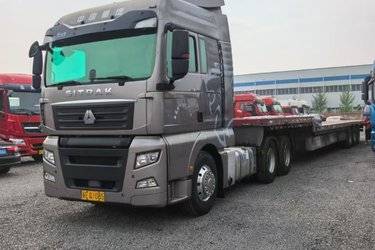 二手中国重汽 汕德卡SITRAK G7重卡 480马力 6X4牵引车(国五) 双驱 曼二手牵引车 黄牌