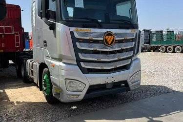 二手福田 欧曼EST 6系重卡 560马力 6X4牵引车(液缓)(国五) 双驱 福田康明斯二手牵引车 黄牌