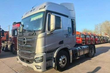 二手北京重卡 追梦 舒适版 470马力 4X2 AMT自动档牵引车(国六) 单桥 康明斯二手牵引车 黄牌图片