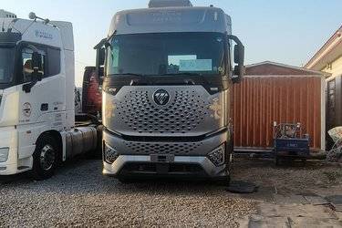 二手福田 欧曼银河 穿越版 580马力 6X4 AMT自动挡牵引车(国六)(带缓速器)(国六) 双驱 福田康明斯二手牵引车 黄牌图片