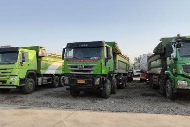 二手上汽红岩 杰狮C500重卡 重载版 390马力 6X4 6.6米自卸车(国五) 后八轮 潍柴二手自卸车 黄牌