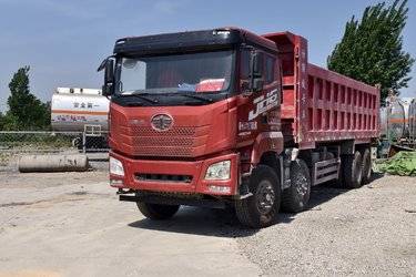 二手青岛解放 JH6重卡 460马力 8X4 8.4米自卸车(国五) 前四后八 潍柴二手自卸车 黄牌图片