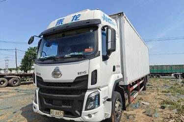 二手东风柳汽 乘龙H5 270马力 4X2 9.7米AMT自动档厢式载货车(国六) 单桥 玉柴二手载货车 黄牌图片