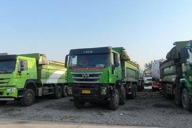 二手上汽红岩 杰狮C500重卡 重载版 390马力 6X4 6.6米自卸车(国五) 后八轮 上柴二手自卸车 黄牌
