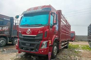 二手东风柳汽 乘龙H5 320马力 4X2 6.8米仓栅式载货车(国六) 单桥 玉柴二手载货车 黄牌图片