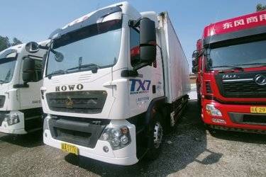 二手中国重汽 HOWO TX7 290马力 4X2 9.6米AMT自动档厢式载货车(国六) 单桥 曼二手载货车 黄牌