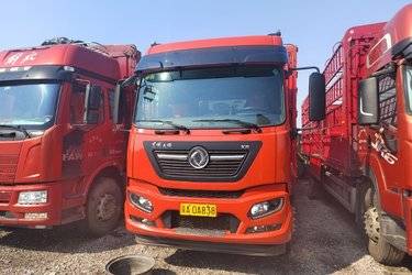 二手东风商用车 天锦KR 精英版 300马力 6X2 9.8米排半仓栅式载货车(国六) 前四后四 雷诺二手载货车 黄牌