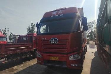 二手一汽解放 J6P 精英版 320马力 6X2 9.4米厢式载货车(国六) 前四后四 锡柴二手载货车 黄牌