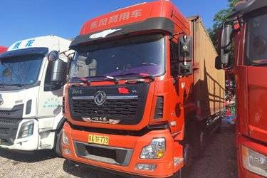 二手东风商用车 天龙VL重卡 292马力 6X2 9.6米厢式载货车(国五) 前四后四 雷诺二手载货车 黄牌
