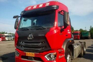 二手中国重汽 豪瀚N7G重卡 460马力 6X4牵引车(国五) 双驱 曼二手牵引车 黄牌