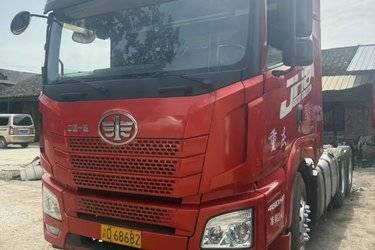 二手青岛解放 JH6重卡 460马力 6X4牵引车(国五) 双驱 潍柴二手牵引车 黄牌