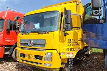 二手东风商用车 天锦中卡 180马力 4X2 7.7米厢式载货车(国五) 单桥 康明斯二手载货车 黄牌