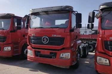 陕汽重卡 德龙新M3000 430马力 6X4牵引车(低顶)(国五) 双驱 潍柴二手牵引车 黄牌