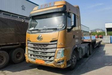 二手东风柳汽 乘龙H7重卡 500马力 6X4牵引车(国五) 双驱 东风二手牵引车 黄牌