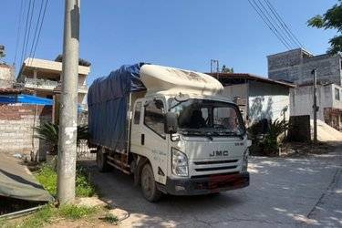 二手江铃 凯运蓝鲸 重载型普通款 129马力 3.7米排半栏板轻卡(国五) 单桥 江铃二手载货车 蓝牌图片